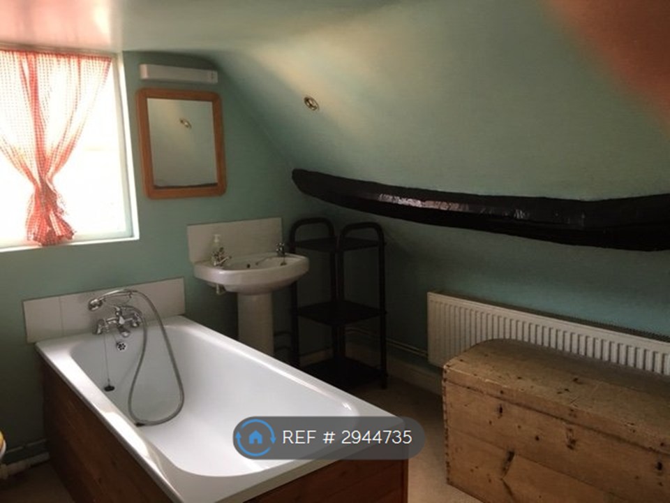 C Watling Street East, Towcester photo 4