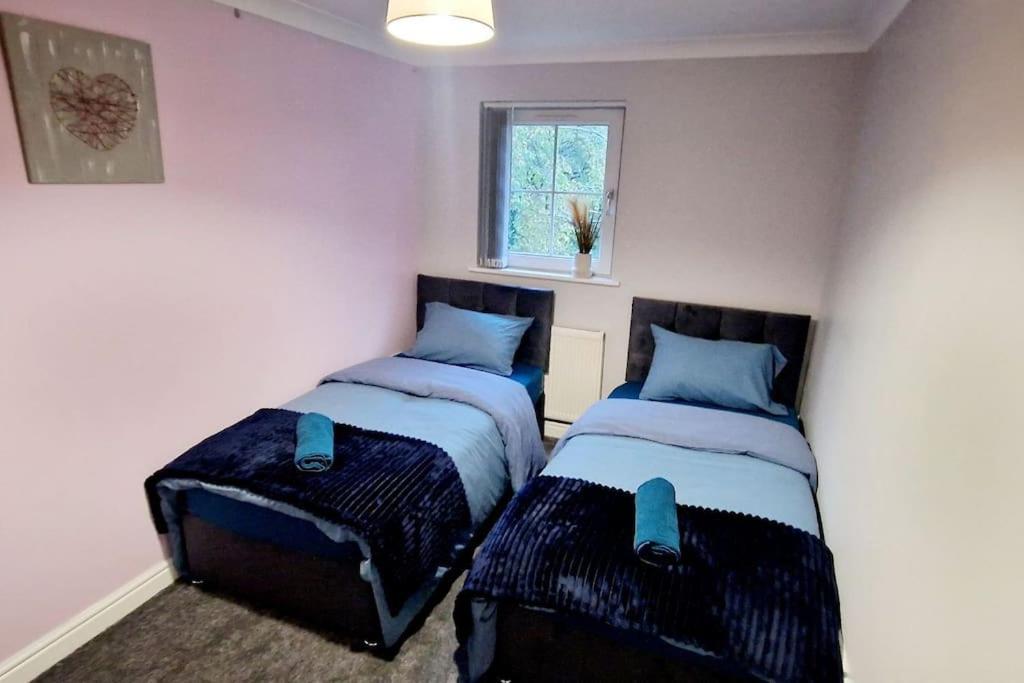 189, Edgeside Lane, Rossendale photo 3