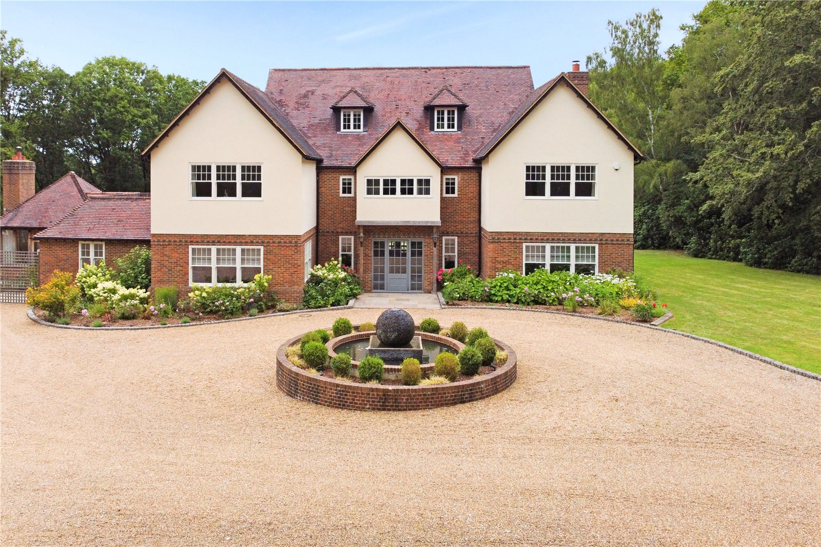 Photos of Cuttinglye Road, Crawley Down, Crawley, West Sussex RH10