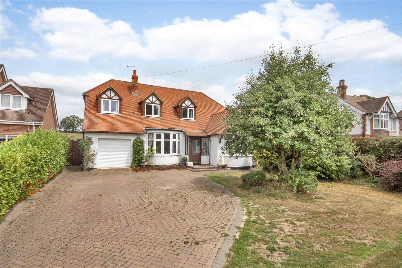 5 bedroom detached house for sale 0