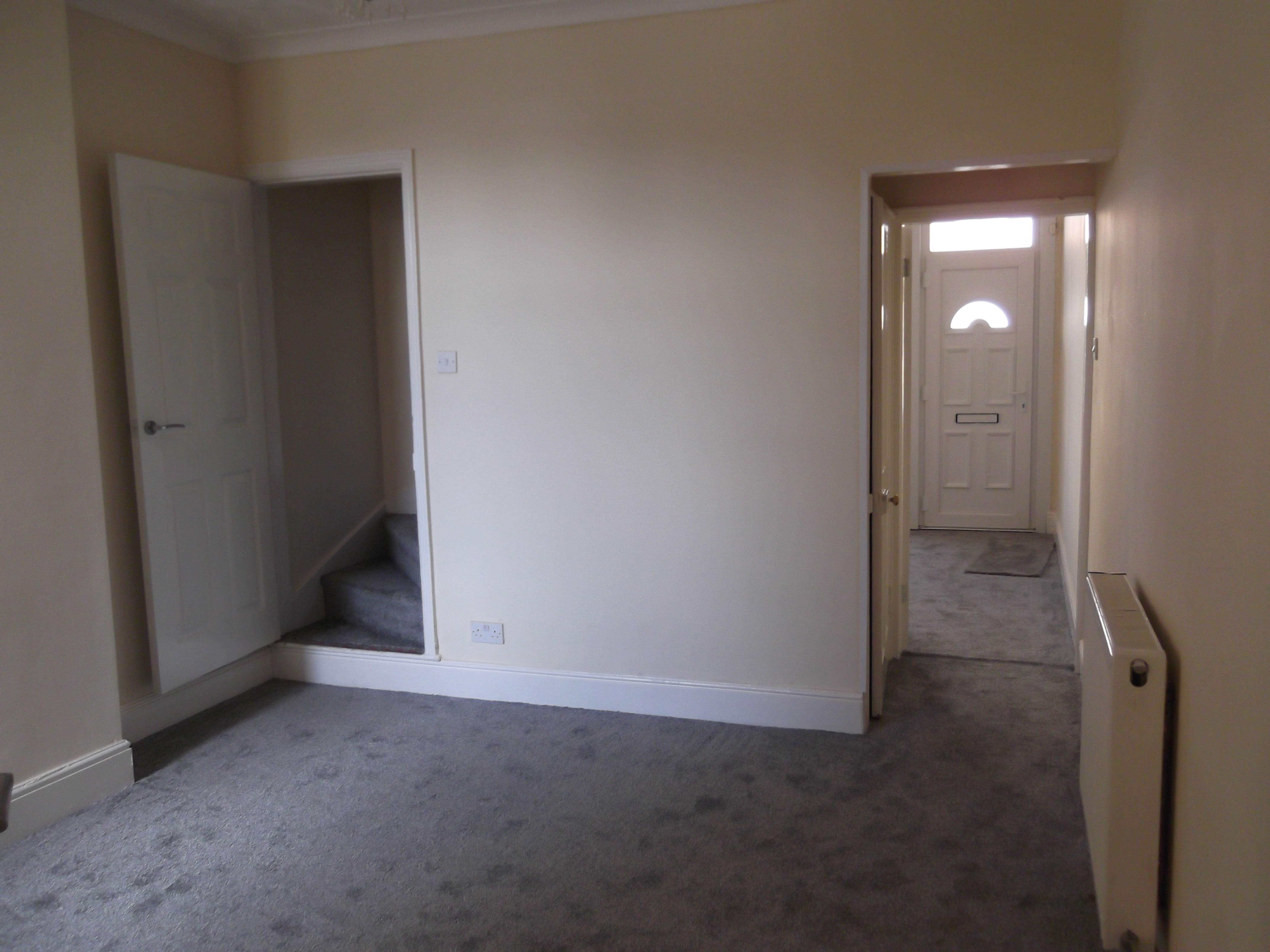 7, Dunbar road , Leicester photo 4