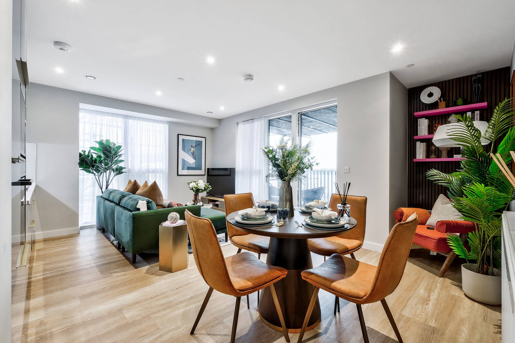 1 2-Bed Royal Albert Wharf-12