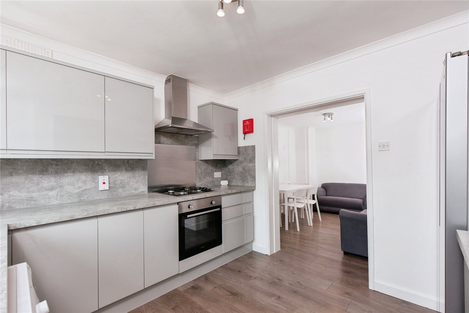 Room 5, 2, Linley Close, Somerset photo 4