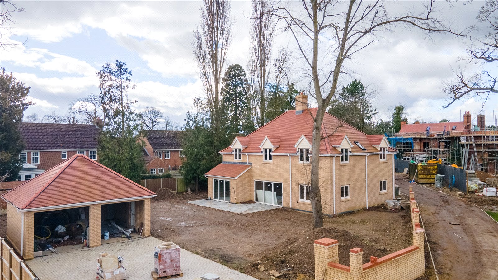 5 bedroom detached new house for sale 0