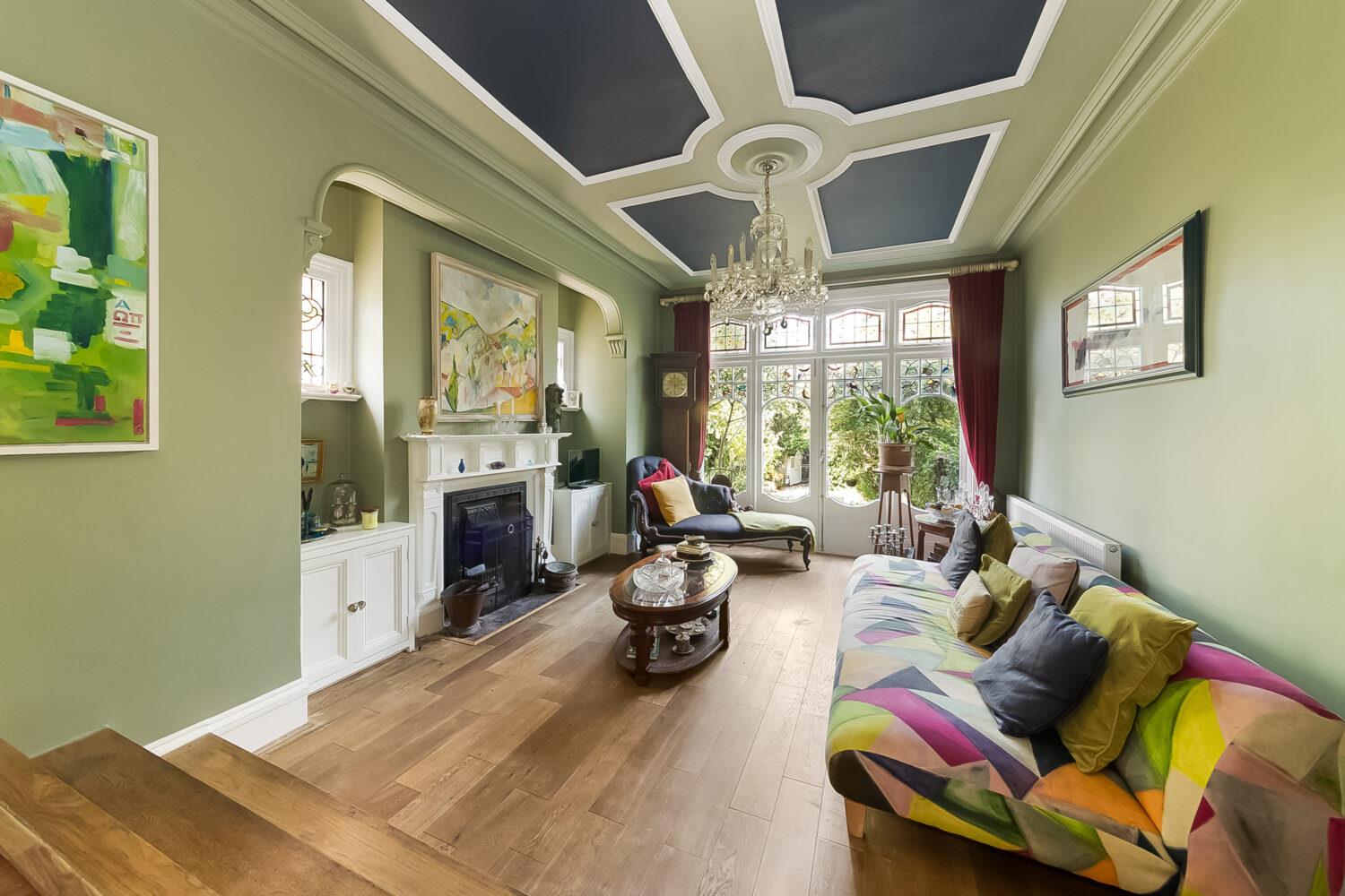 5 bedroom semi-detached house for sale 0