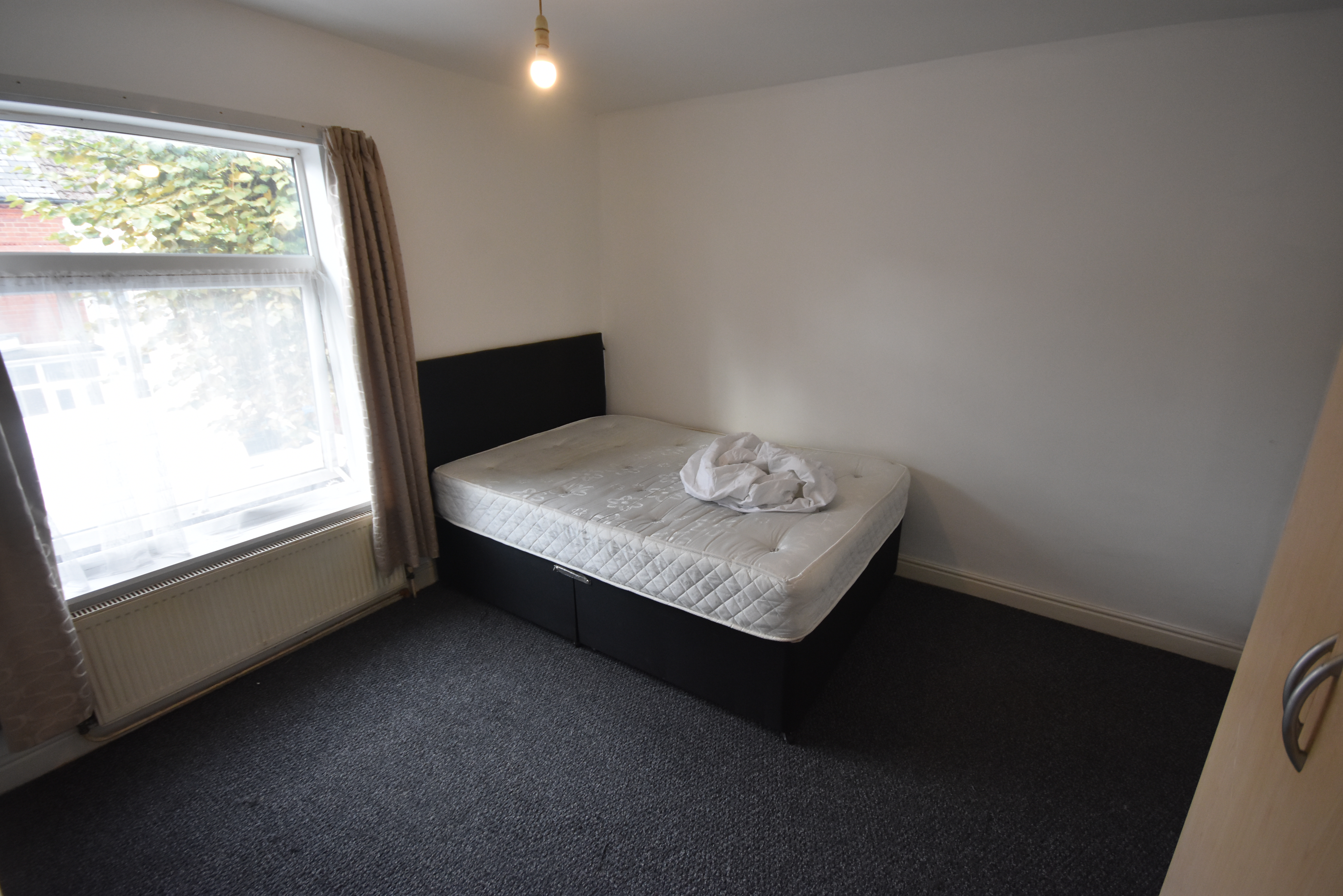 Room 2, 98, Hollis Road, Coventry photo 5
