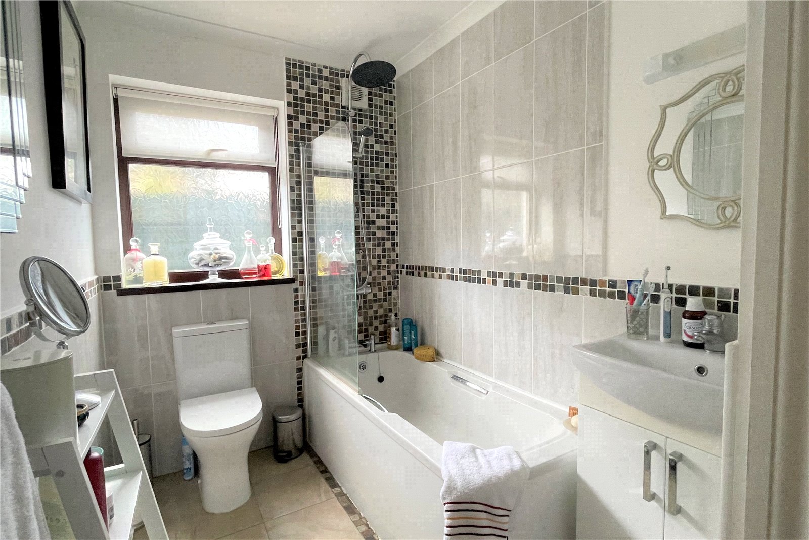 Photos of Maes Yr Efail, Llangennech, Llanelli, Carmarthenshire SA14