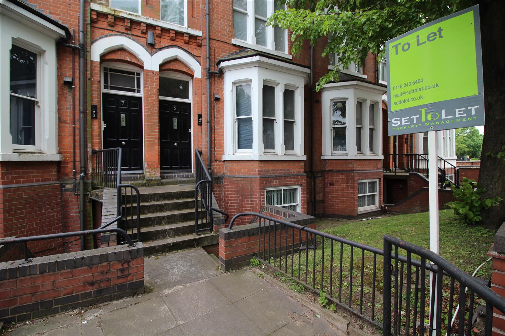 Flat 3, 13, Evington Road, Leicester photo 2