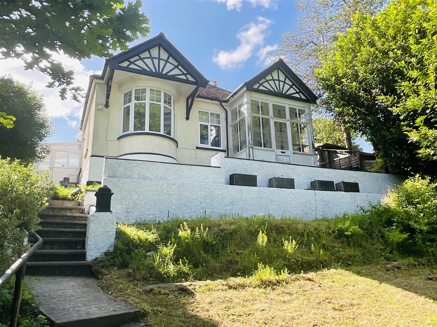 174, Felinfoel Road, Llanelli photo 3