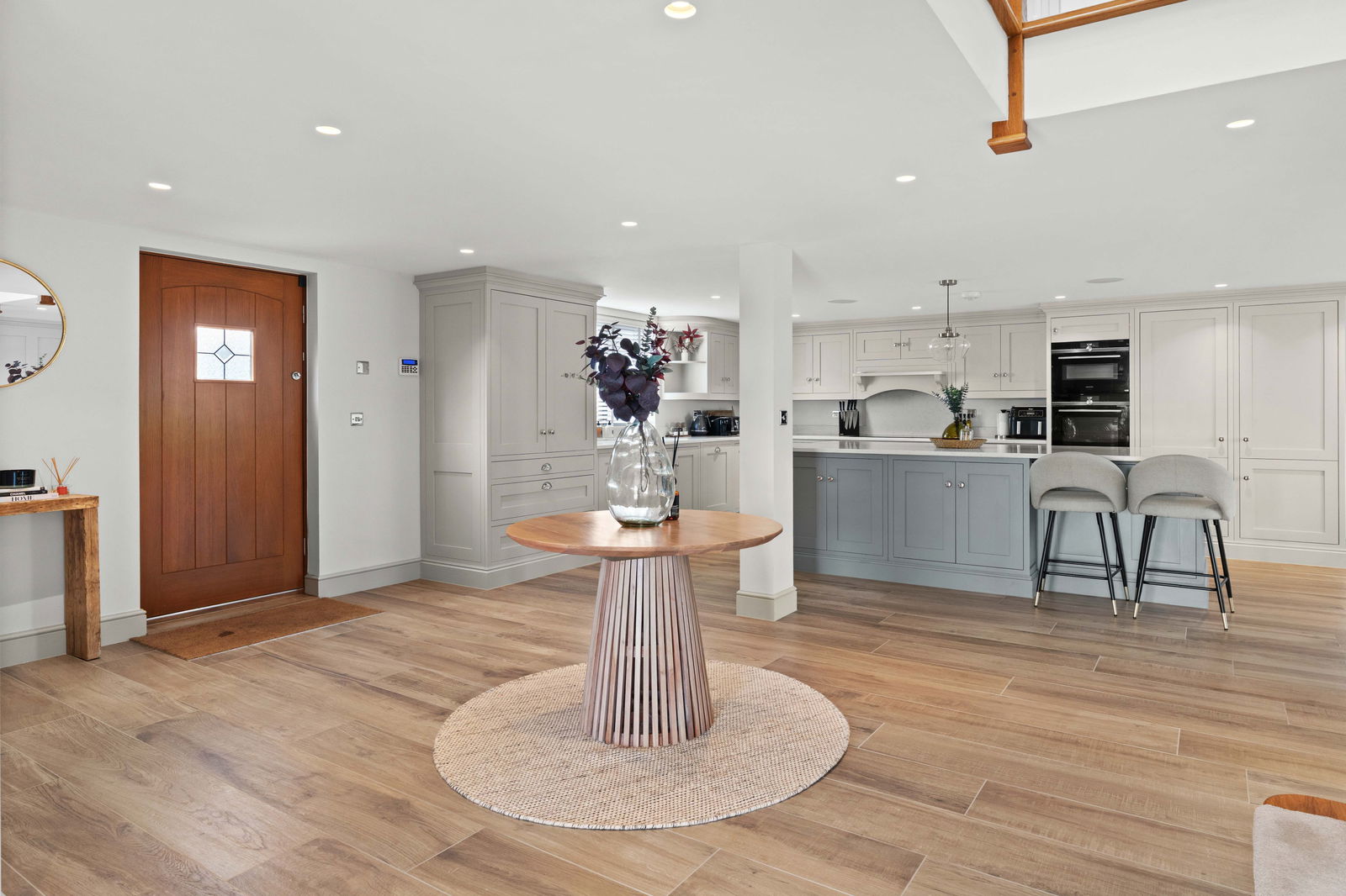 8 Kilnfield Barns, Chignal Road, Chelmsford photo 4