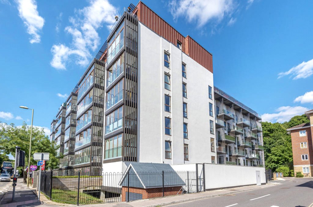 Farnborough Road, Farnborough, Hampshire GU14, 1 bedroom flat for sale