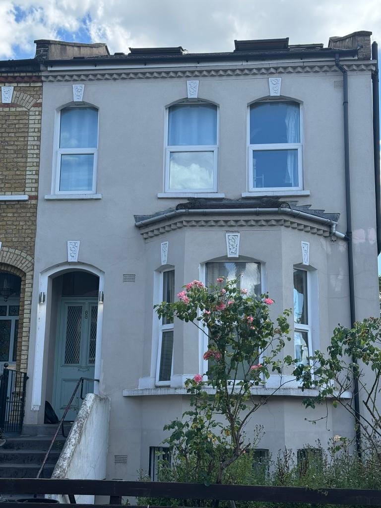 88, Rossiter Road, Balham photo 2