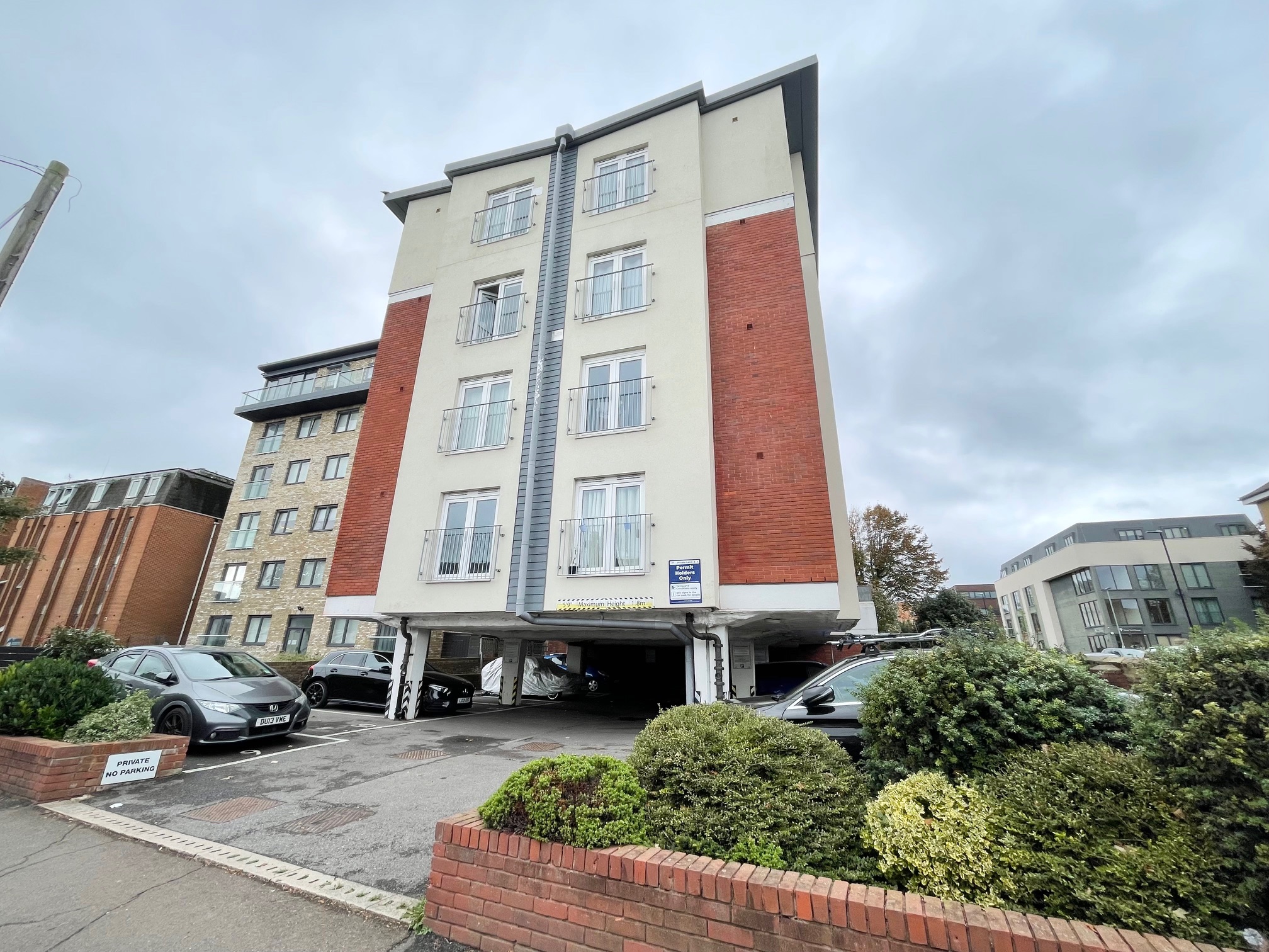 8 Southdown Heights, St Leonards Road, Eastbourne photo 4