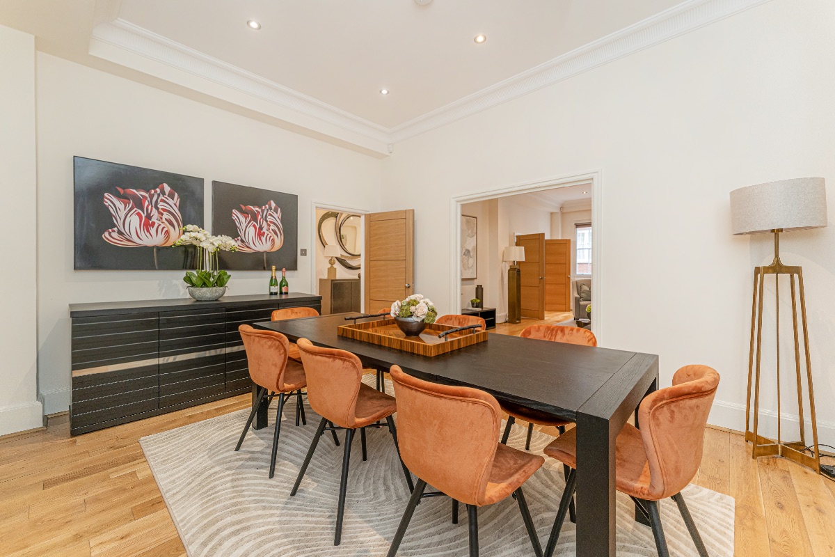 Best Coastal Towns to Buy Property in the UK