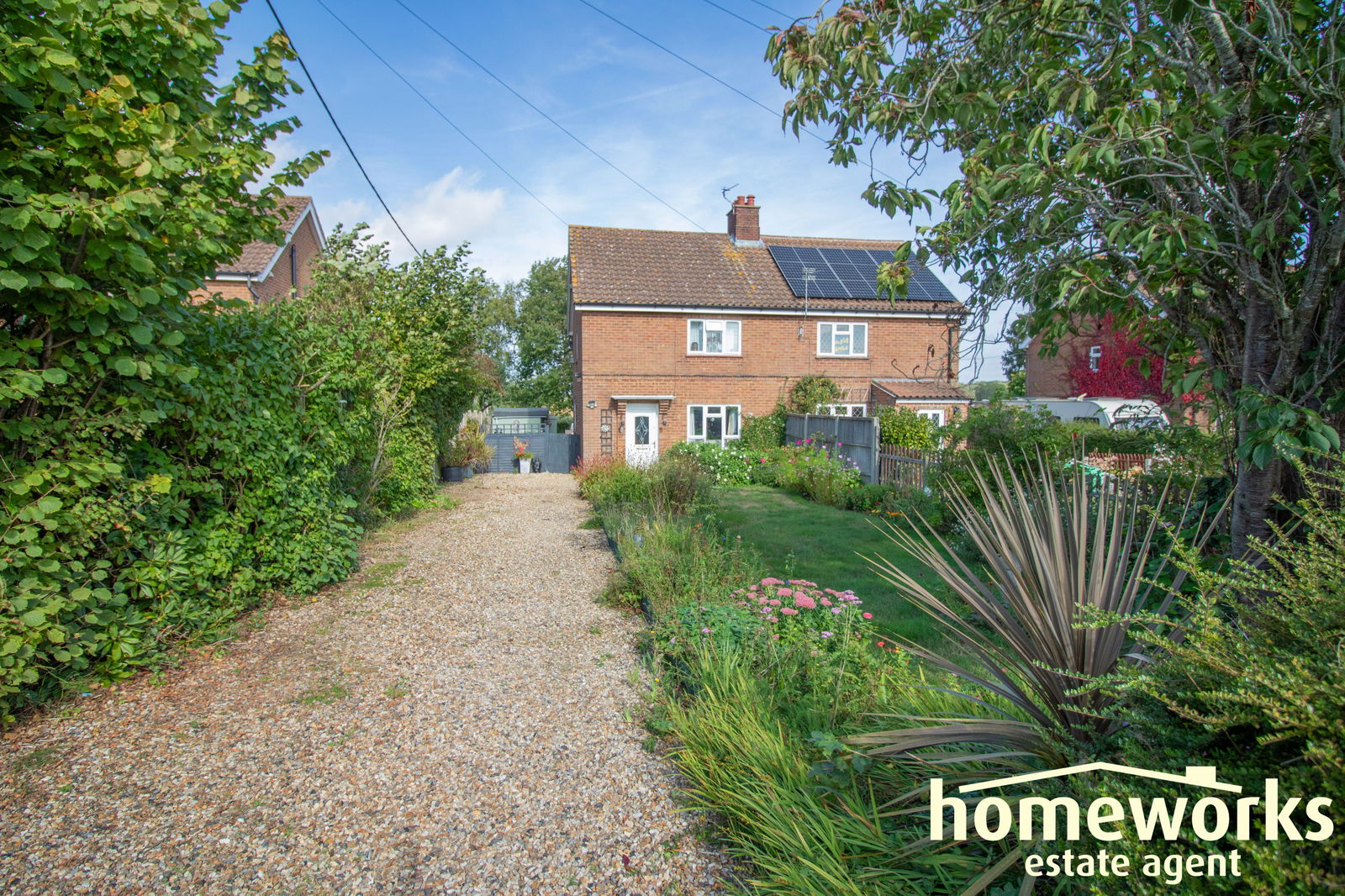 5, School Plain, Dereham photo 3