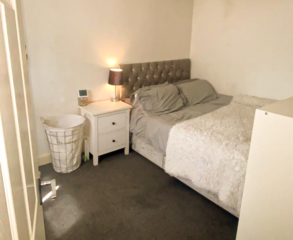 2-bed flat on 5, Basford Road, Nottingham, £99,000