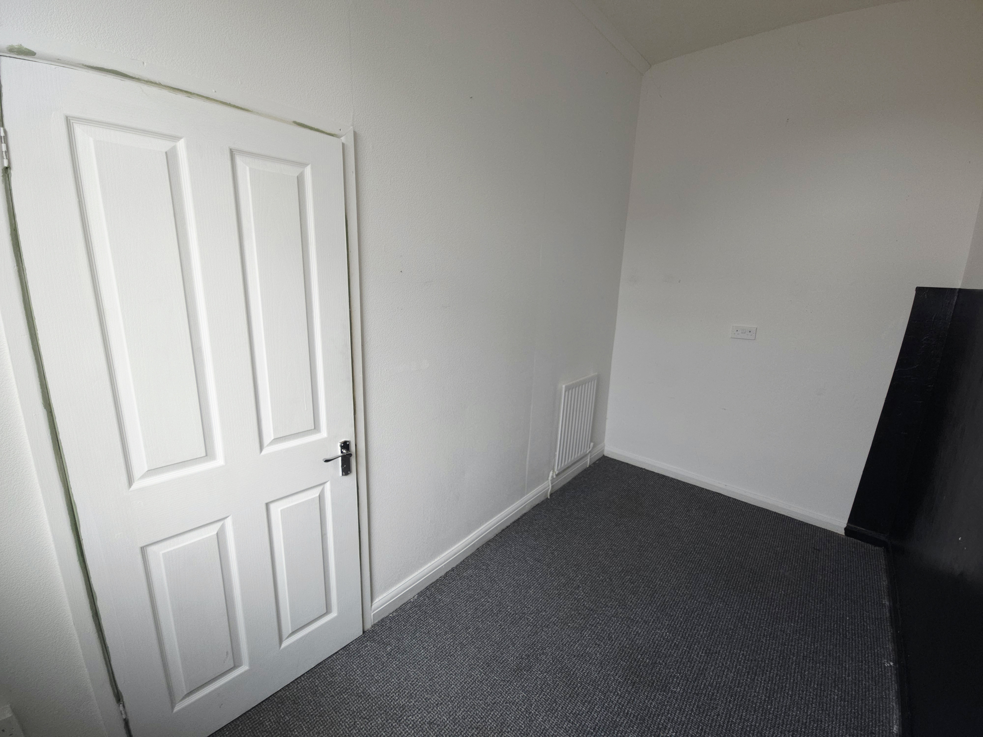 5, Sunderland photo 4