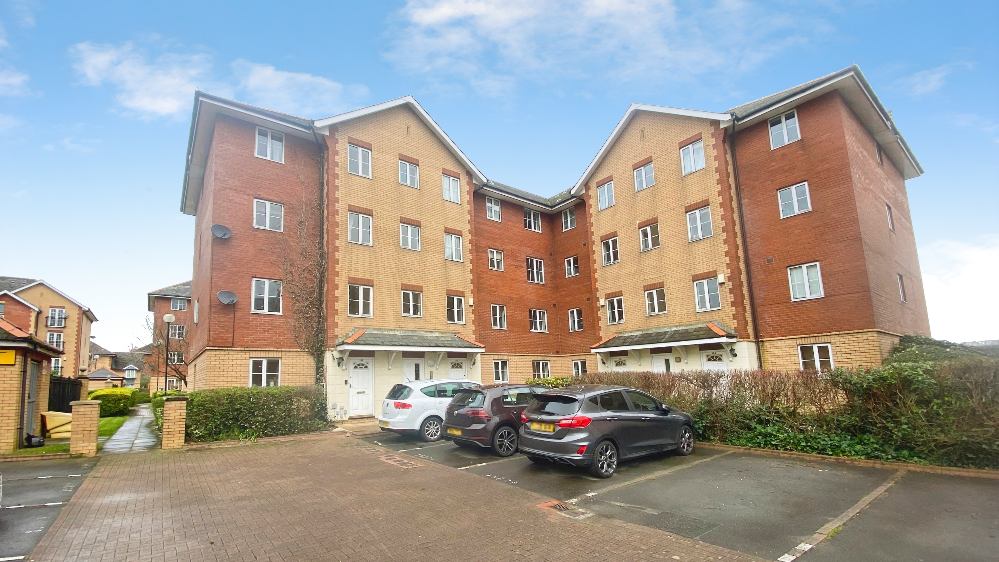 3-bed flat on 150, Campbell Drive, Cardiff, £235,000