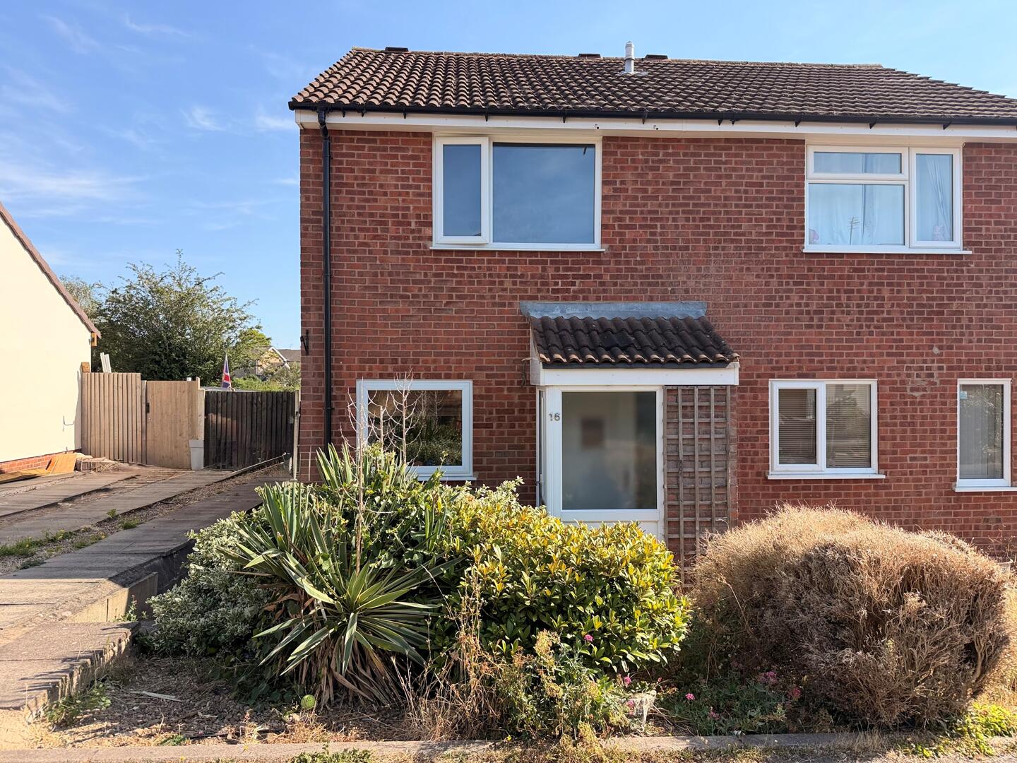 16, Acorn Way, Wigston photo 3