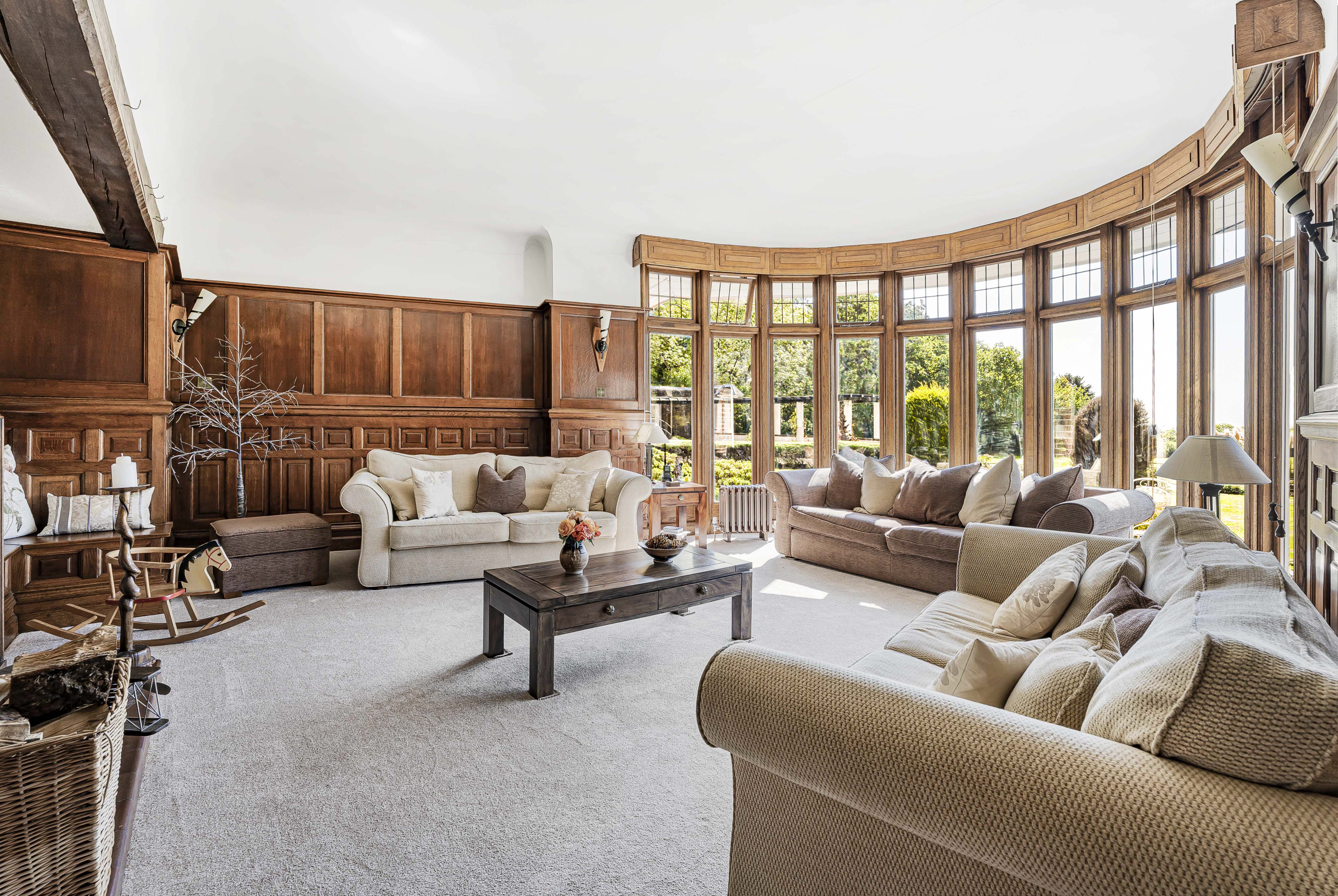 7 bedroom detached house for sale 0