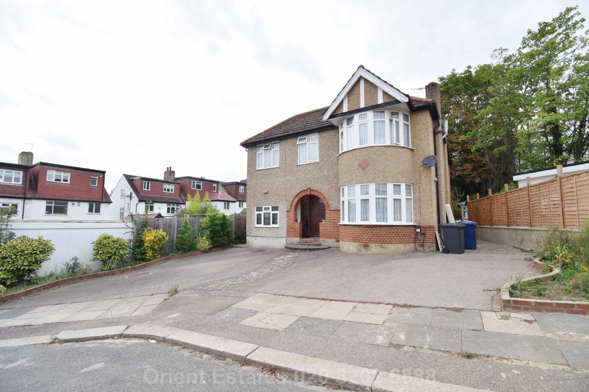 5 bedroom detached house for sale in London