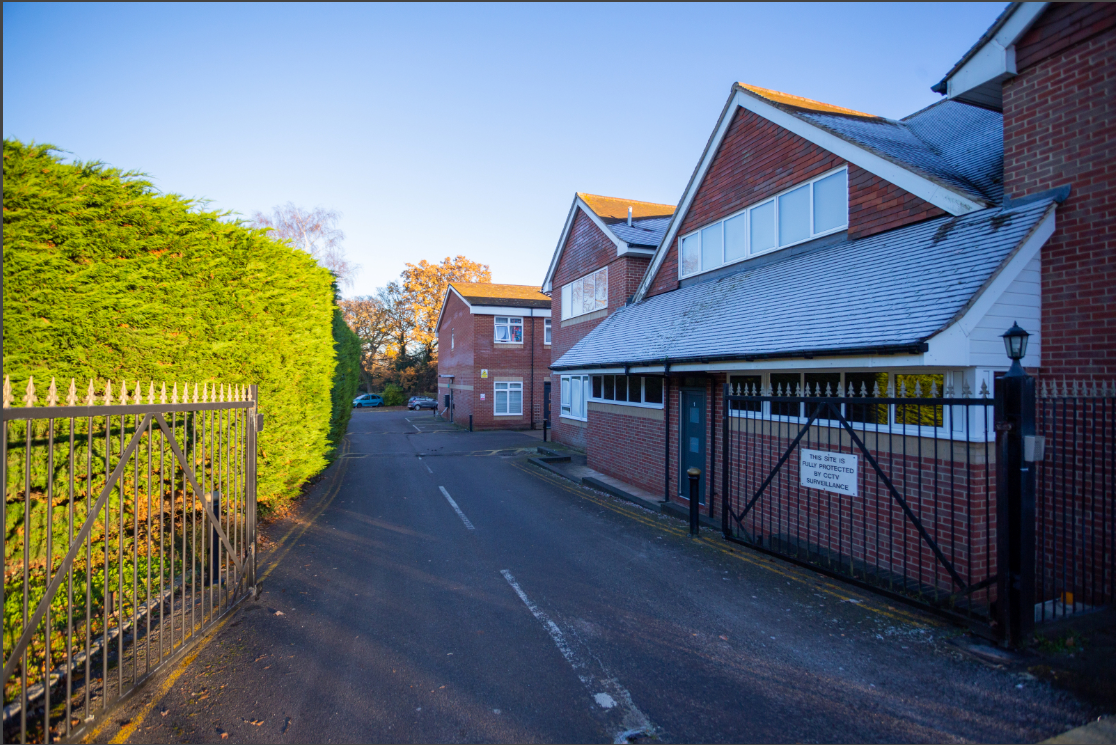 Flat 7, Apsley House,, Basingstoke Road, Reading photo 5