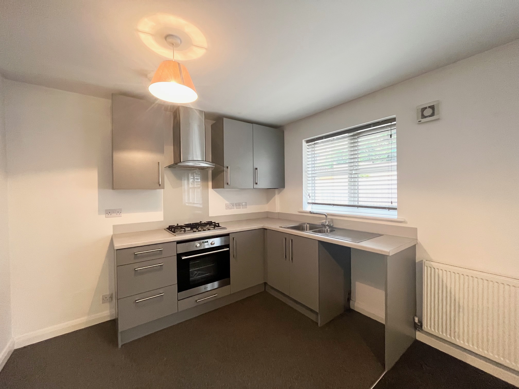 Redwood Court, Redwood Court, Narborough photo 5