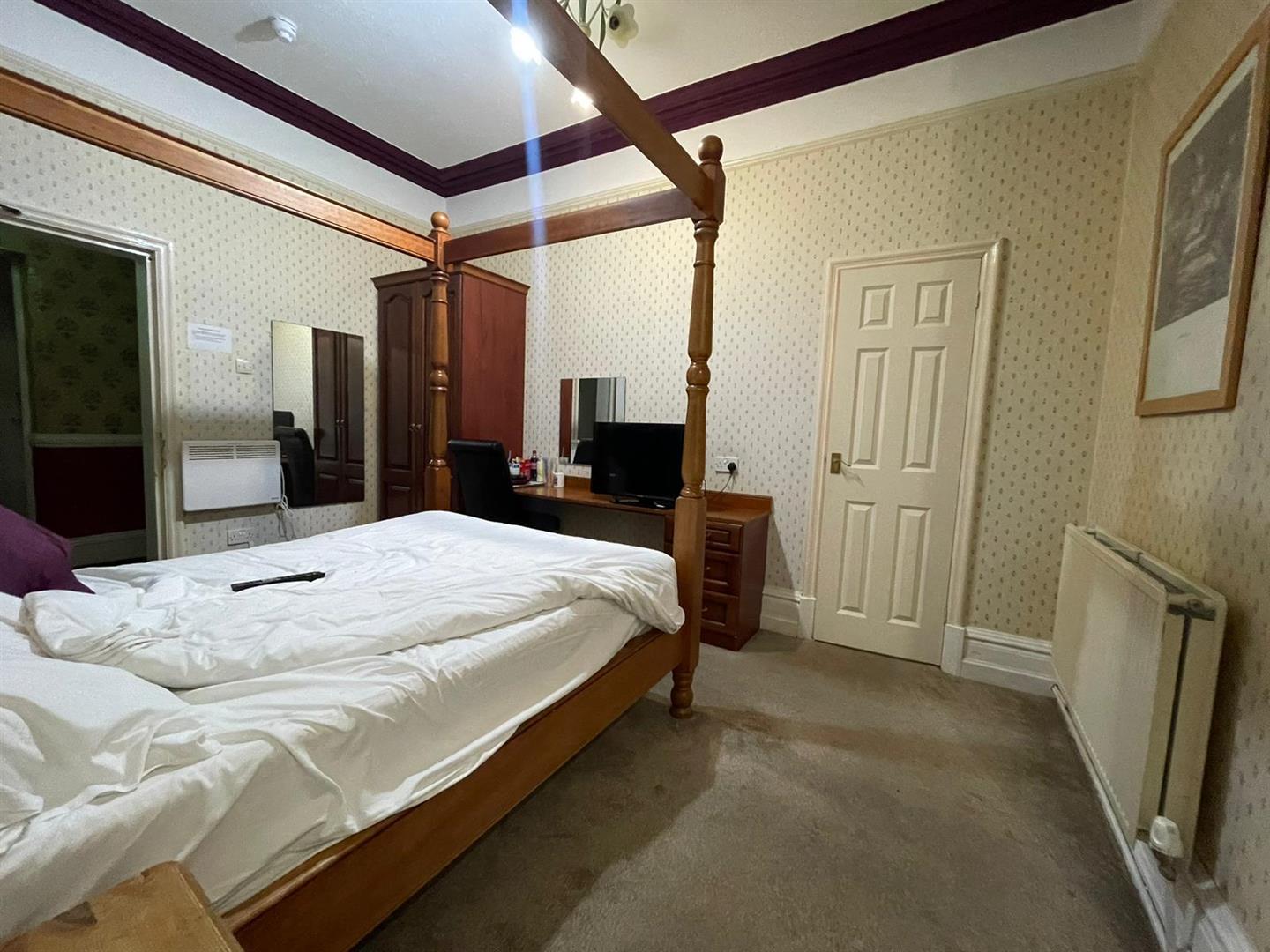 Trivelles Park Hotel, Unit 108, 209, Tulketh Road, Preston photo 4