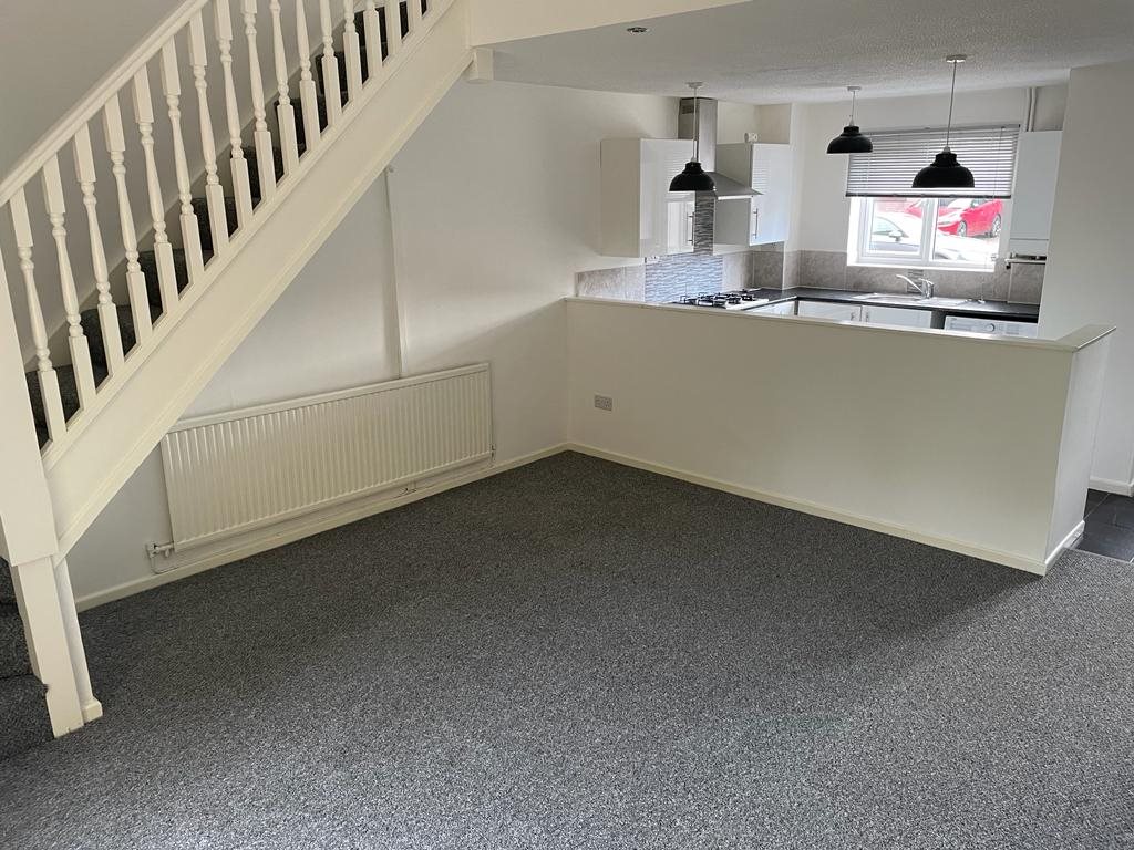 Photos of Close, Caerleon, Newport NP18 62606396 PrimeLocation