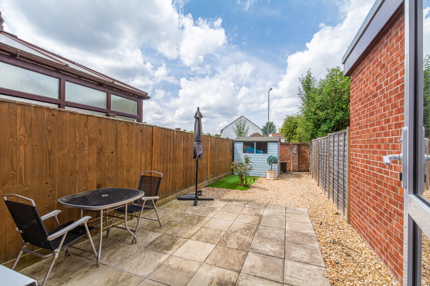 64 Sutherland Avenue, Yate photo 5