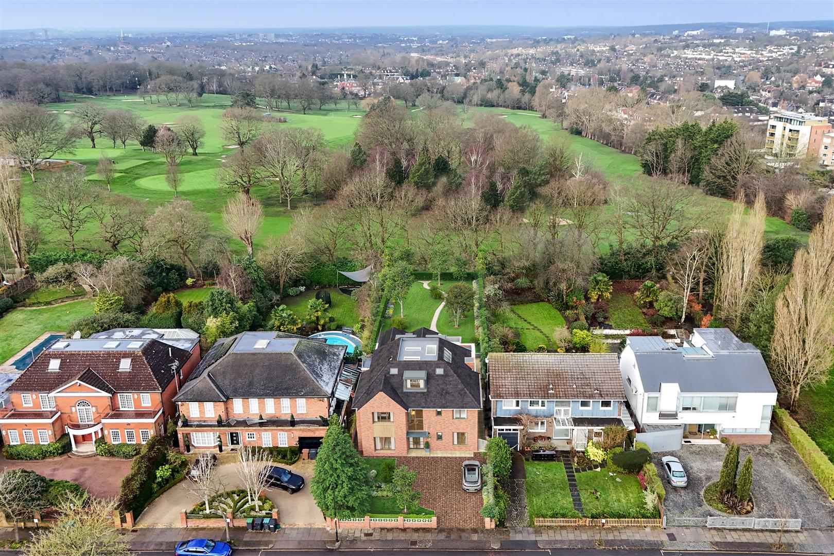 7 bedroom detached house for sale 0
