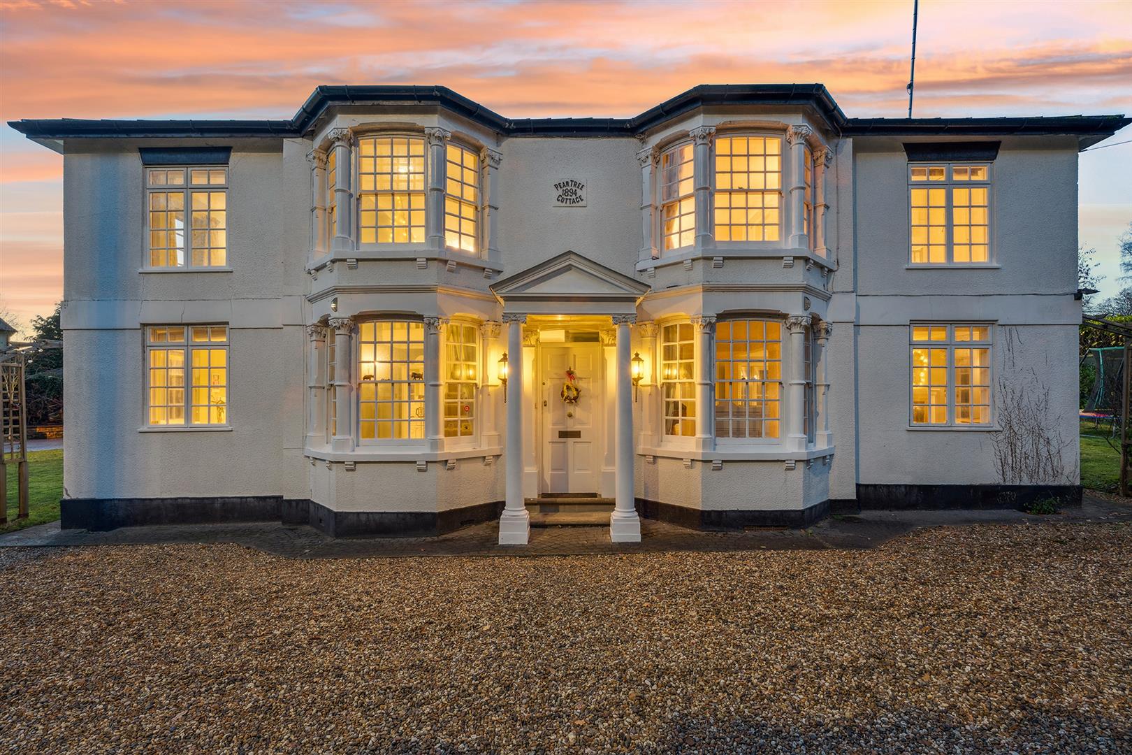 5-bed house on 241, Heath Road, Leighton Buzzard, £1,000,000