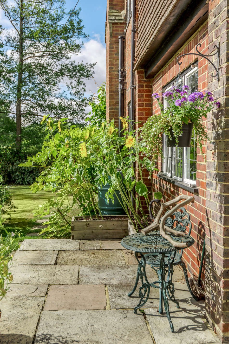 Photos of Combe Lane, Wormley, Godalming, Surrey GU8 62086874