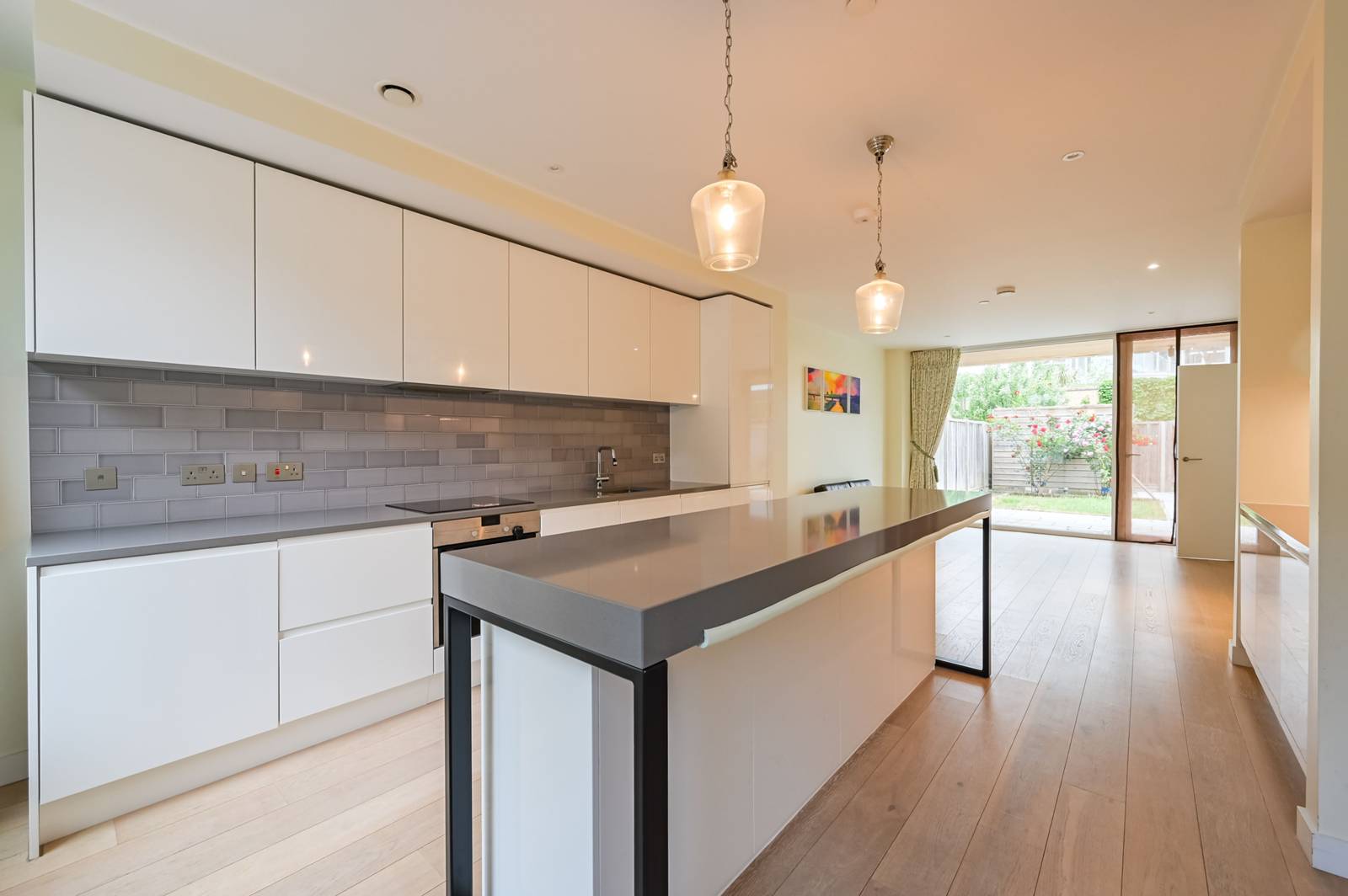 4 bedroom terraced house for sale 0