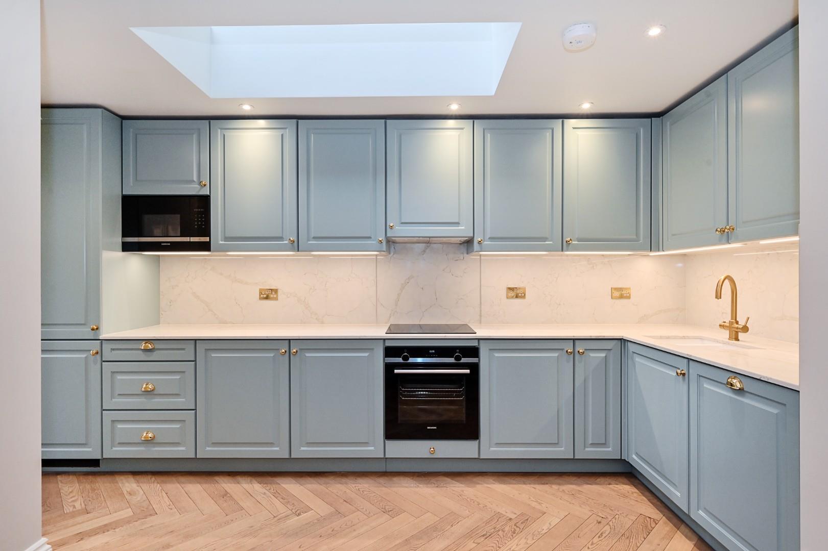 Flat 2, 12, Welbeck Street, London photo 4
