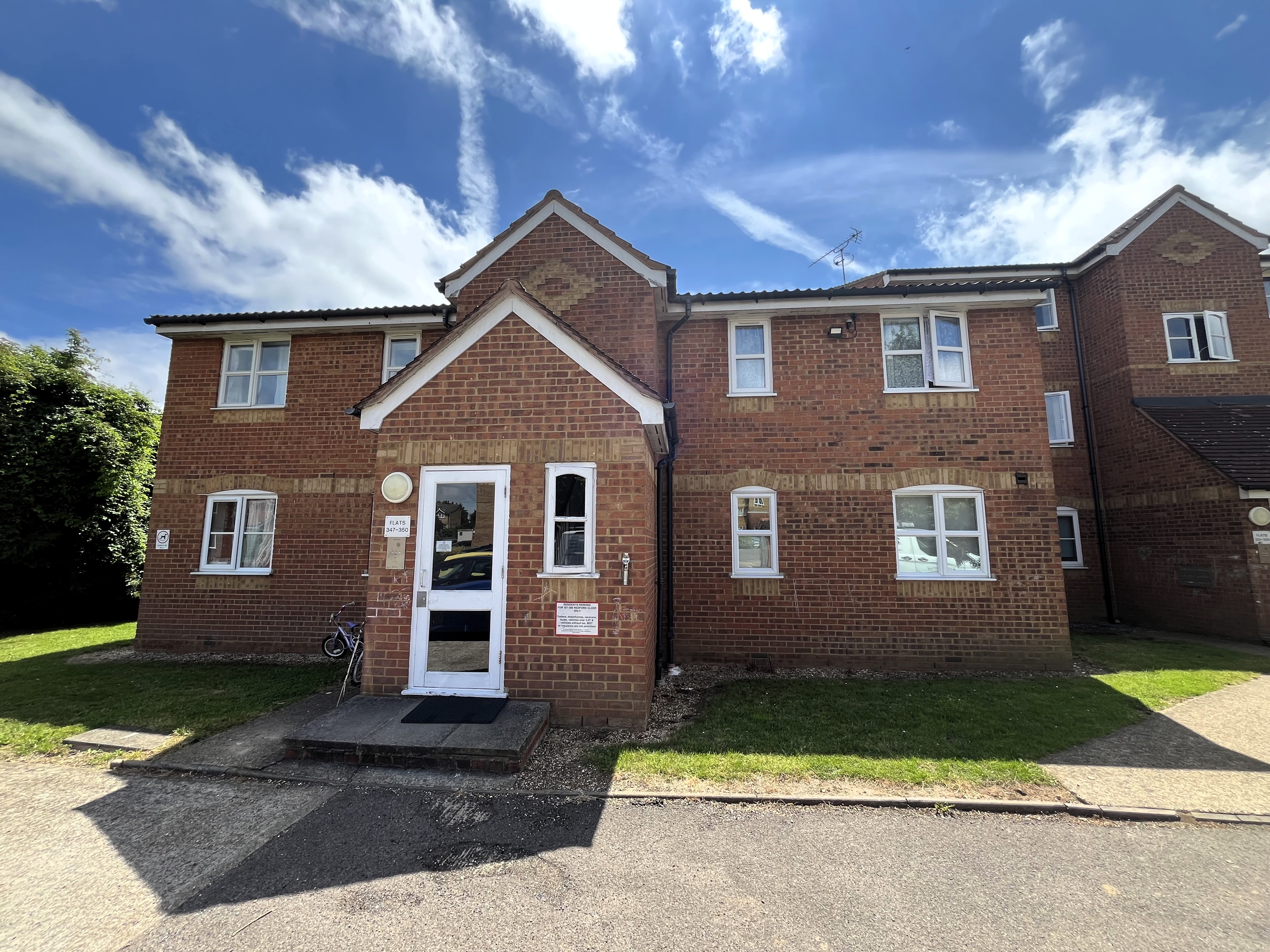 Copy, 348, Redford Close, Feltham photo 4