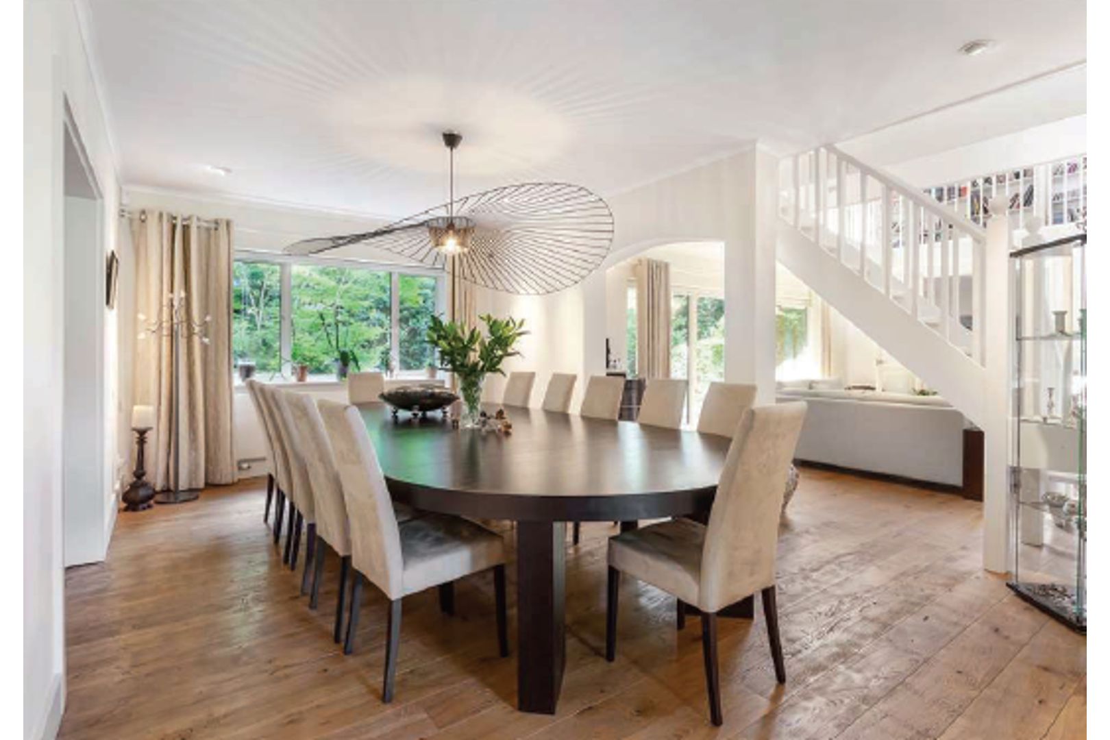 5 bedroom detached house for sale 0
