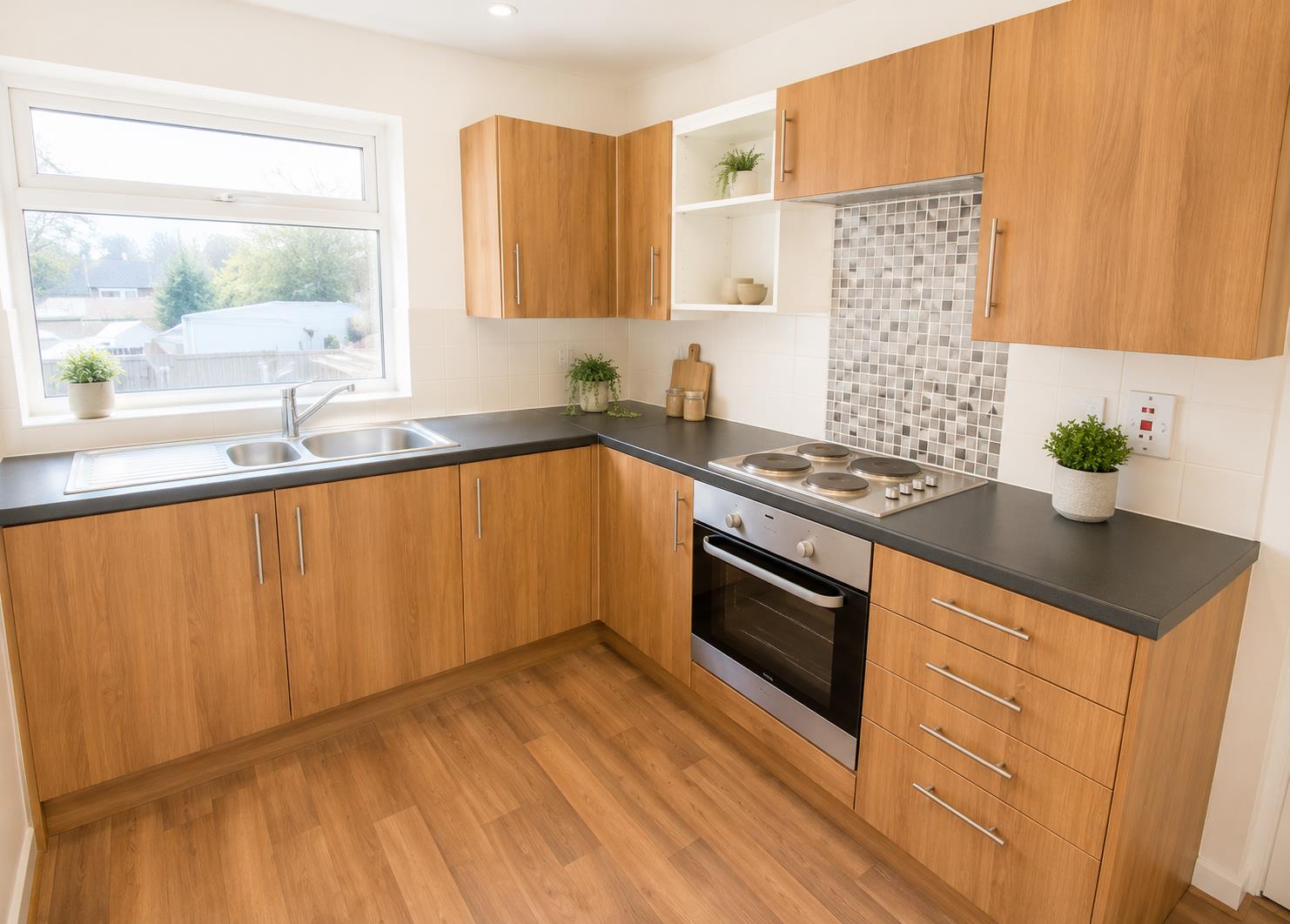 Room 3, 110, Hythe Street, Dartford photo 5