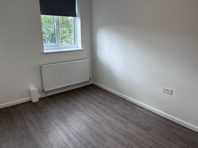 1@168A, High Street, Ruislip photo 5