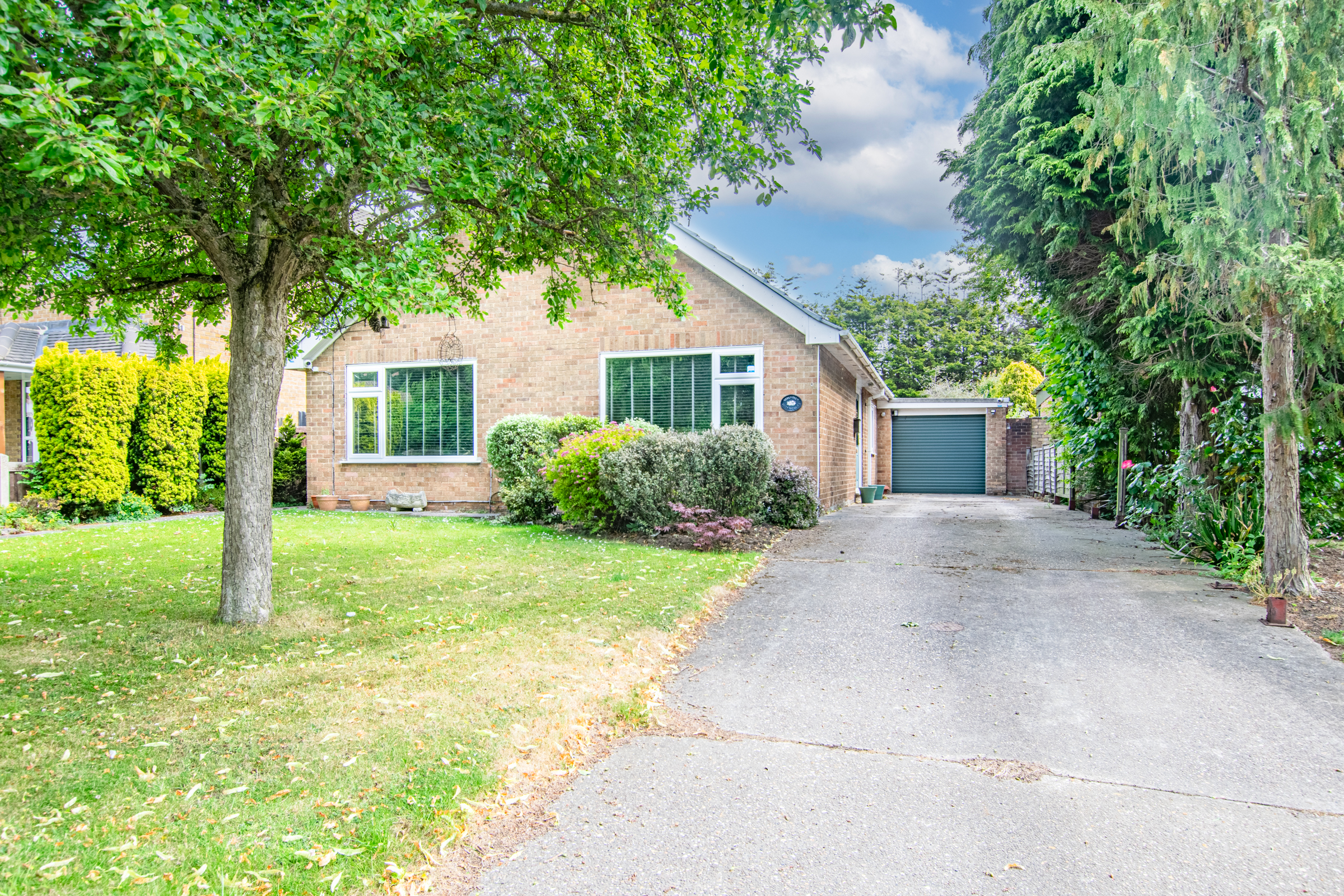 4-bed house on 17, Common Lane, Doncaster, £380,000