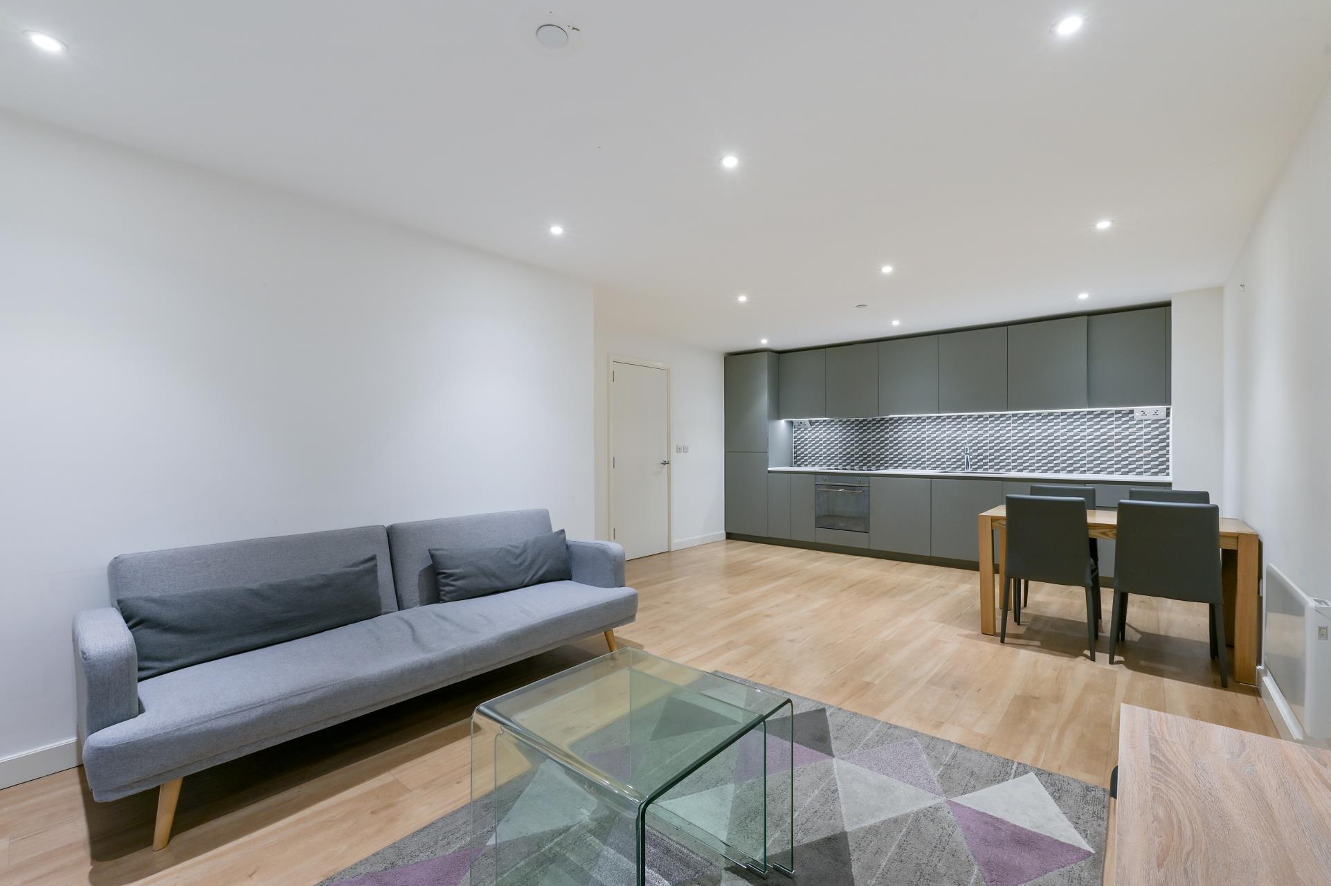 DF Fermont House, 15 Beaufort Square, London photo 4