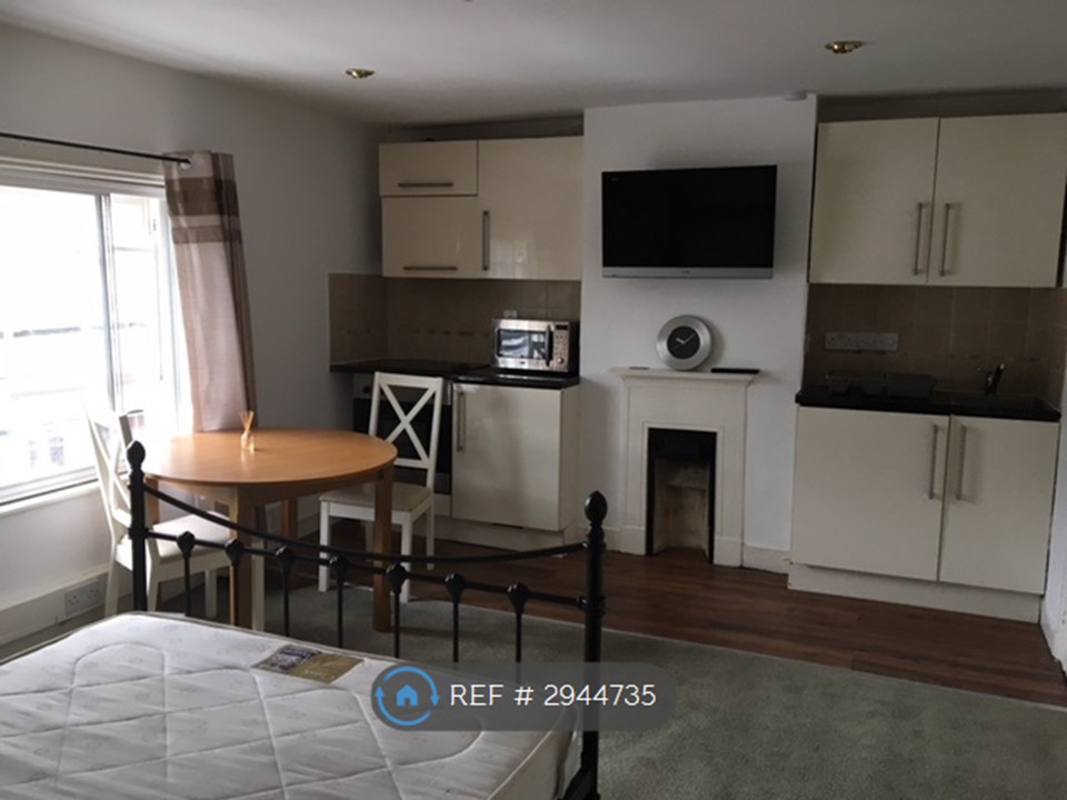 C Watling Street East, Towcester photo 3