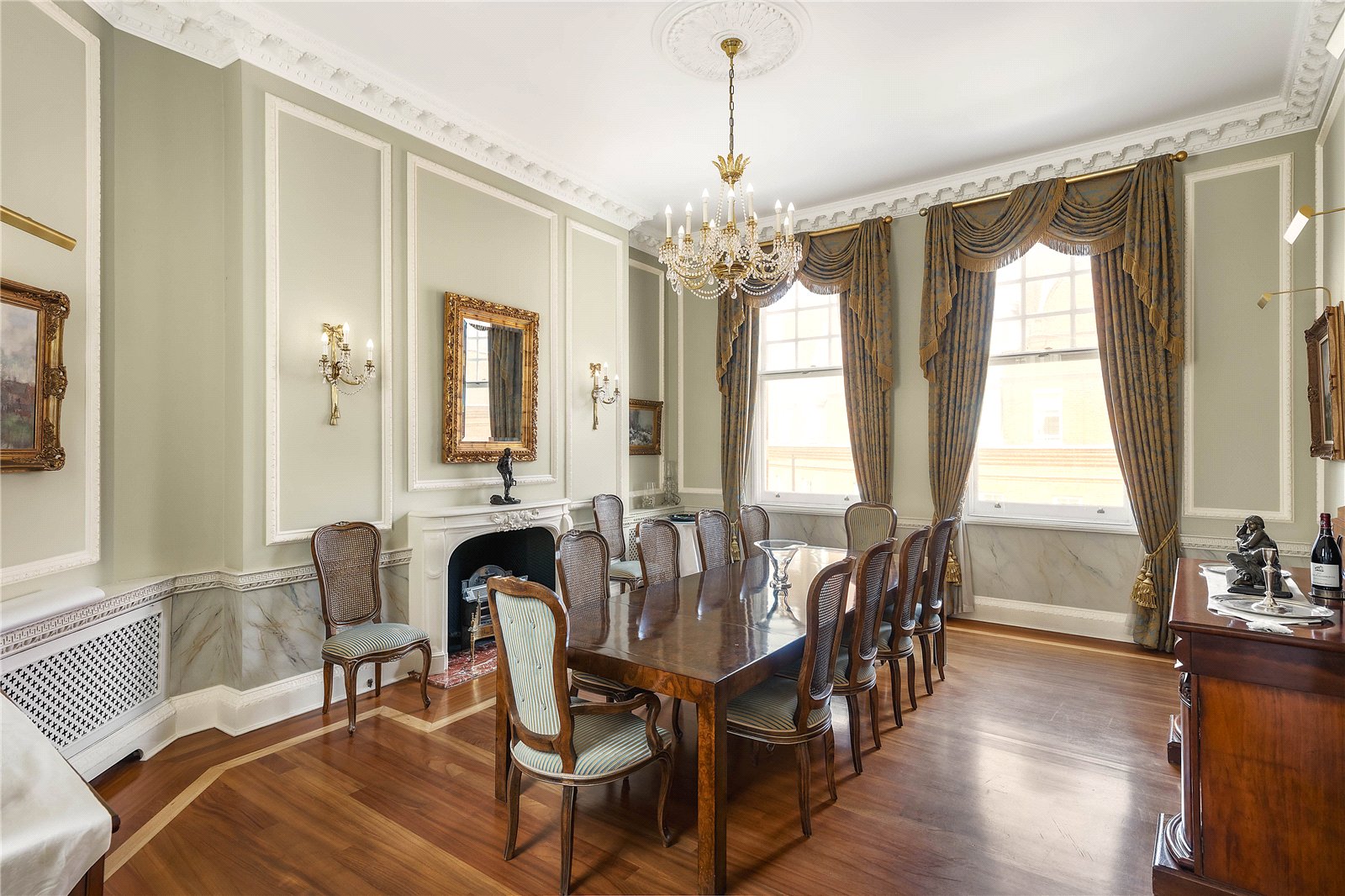 3 bedroom flat for sale 0