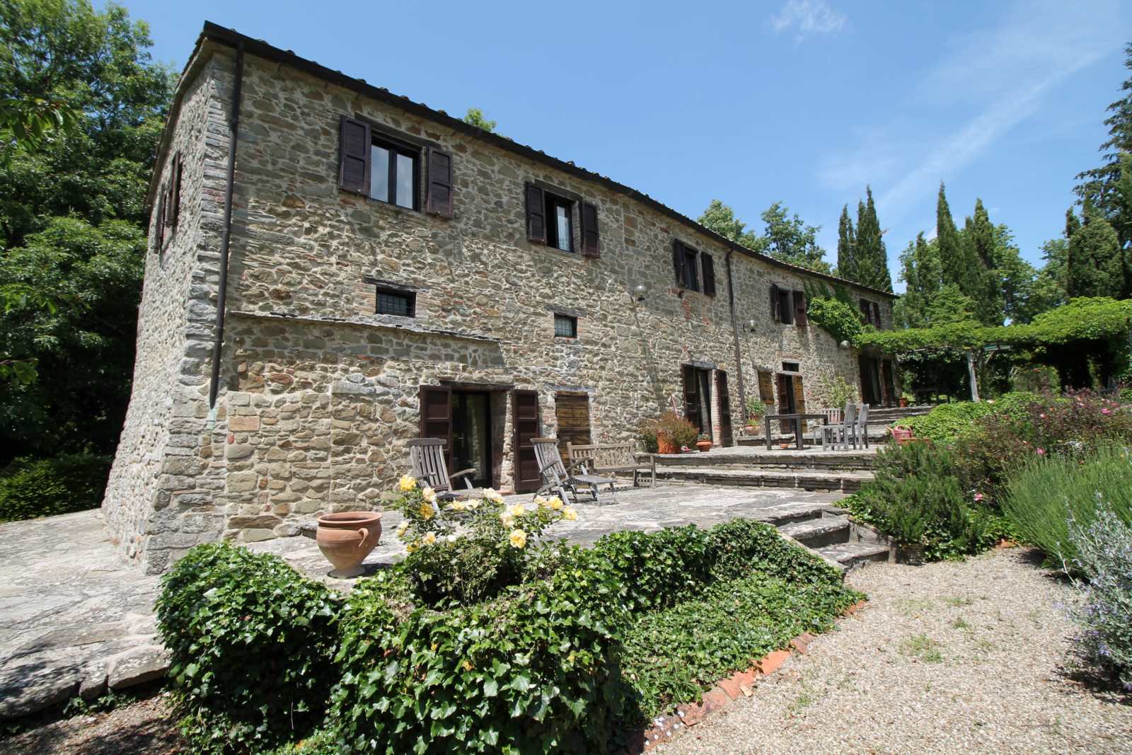 Photos of Lippiano, Monte Santa Maria Tiberina, Perugia, Umbria, Italy ...