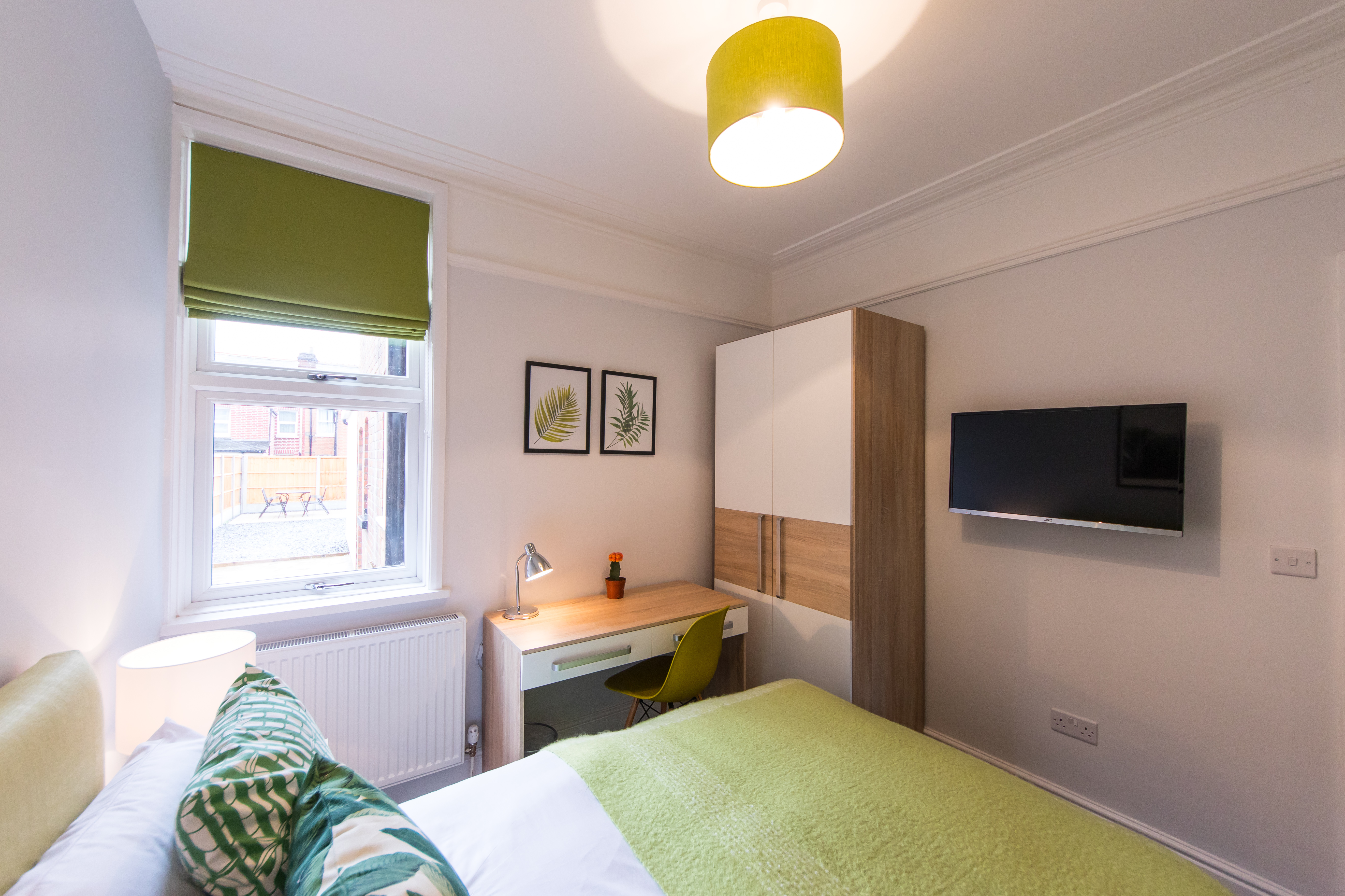 Room 2, 210, Oxford Road, Reading photo 4