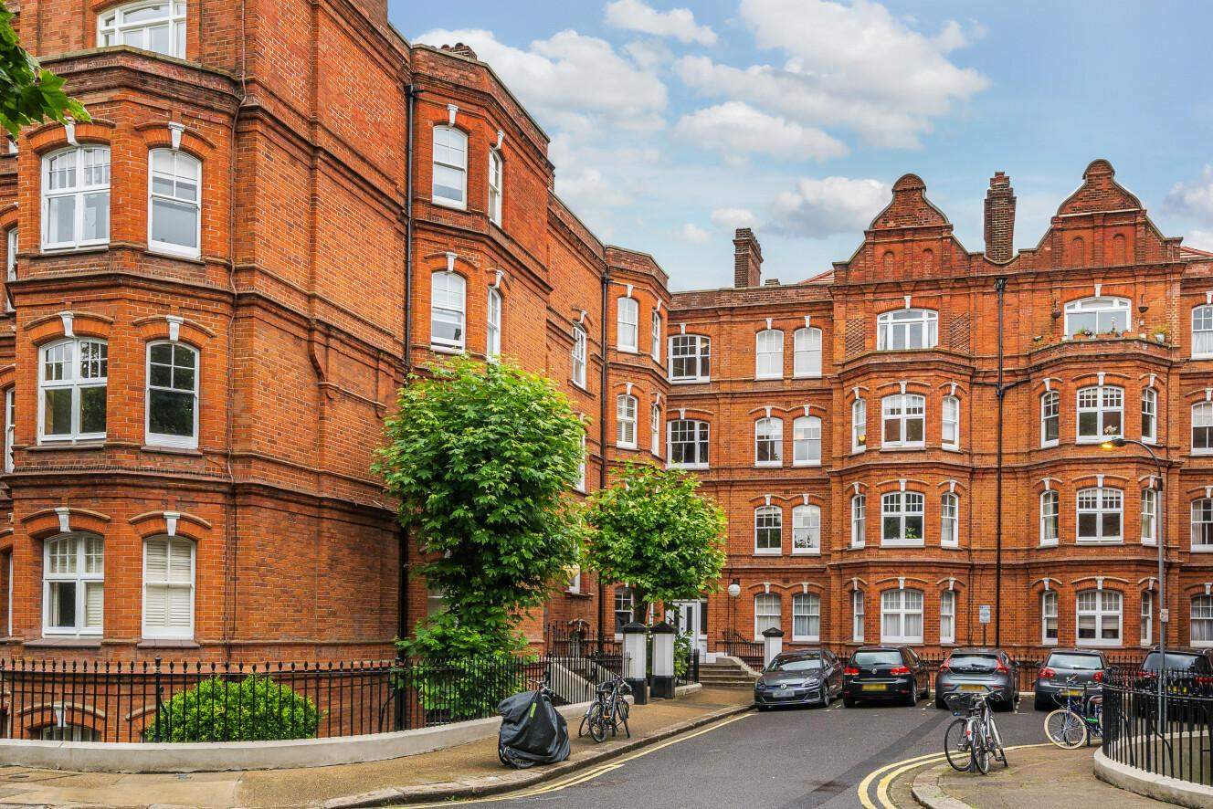 Photos of Queen's Club Gardens, London W14 67751289 PrimeLocation