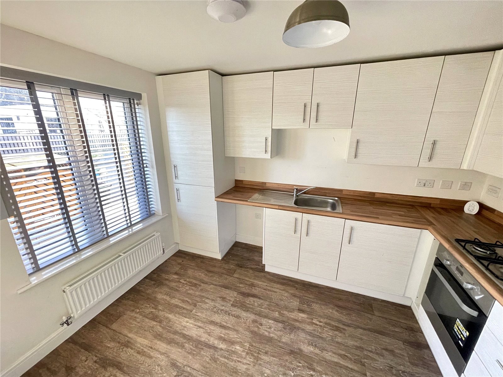 28, Sharcote Drive, Burton-on-Trent photo 3