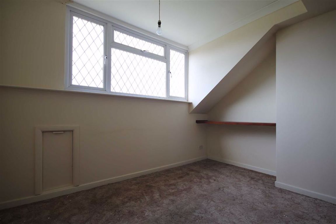 Photos of Ashover Road, Old Tupton, Chesterfield S42 63920613