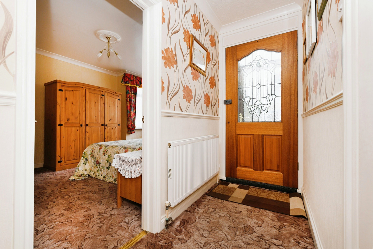 Photos of North Avenue, SouthendOnSea SS2 66641820 PrimeLocation