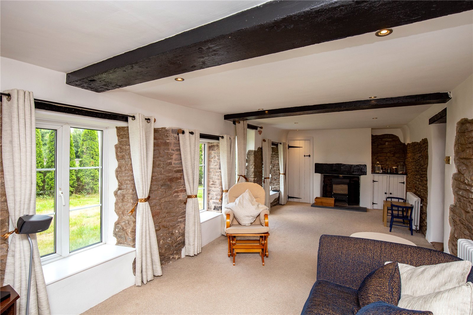 4 bed Detached House